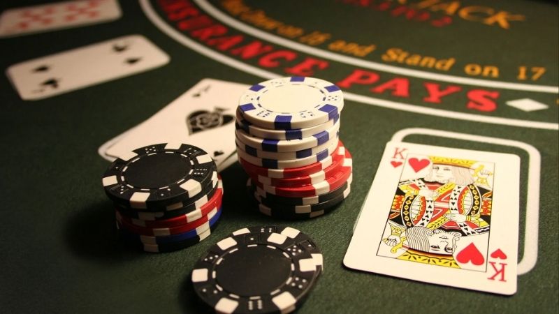 Lợi Ích Được Hứa Hẹn khi tham gia Nhóm Kéo Baccarat